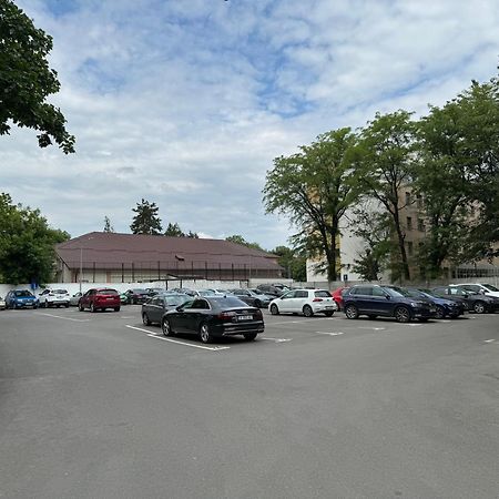 Evan Cozy Flat With Balcony & Parking, 13 September Бухарест Экстерьер фото